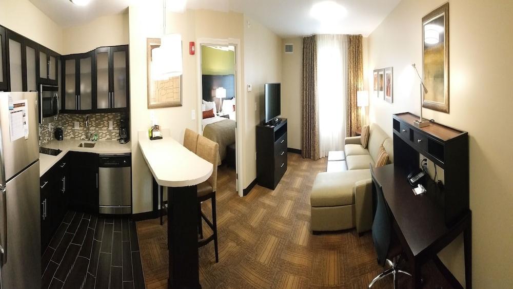 Hotel Staybridge By Ihg